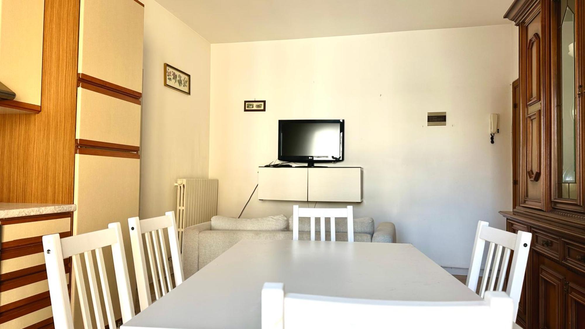 Trilocale Centro Fronte Mare - M223 Marcelli